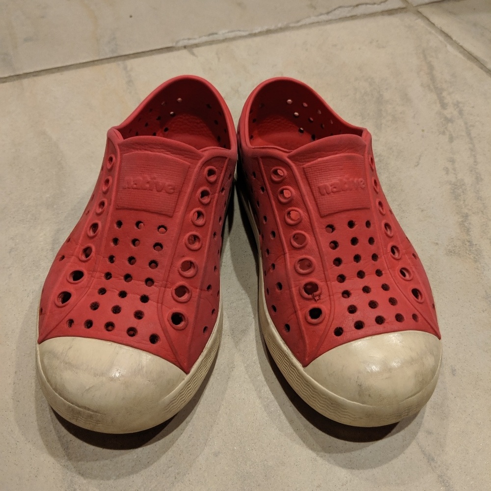 Native Toddler Shoes Size 9